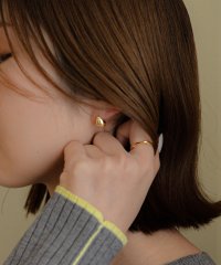 styiro/スタイロ styiro ミニドロップメタルピアス/508002444