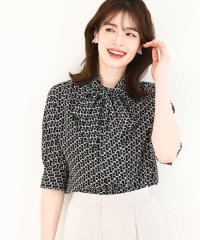 OFUON/ビットプリント ボウタイ付きブラウス/洗える/WEB限定サイズあり/508003656