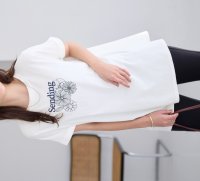 Viola e Viola/ヴィオラ エ ヴィオラ Viola e Viola 大人の華やかプリントチュニックTシャツ/508006155