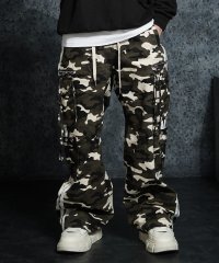 1111clothing/ワンフォークロージング 1111clothing カモフラ サイドライン カーゴパンツ/508007762