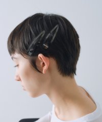  ＣＯＤＥ　Ａ/heyep｜Logo ＆ Emblem Hair Clips 2 Piece Set/508010514