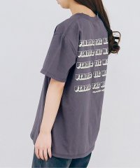 p.premier/【ママ】イロチ買いしたいシンプルロゴプリント半袖Tシャツ/507960388