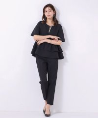 WHITE JOOLA/ホワイトジョーラ WHITE JOOLA 【暑い季節にオススメ！接触冷感＆ 洗える】パール調キーネックティアードブラウス＆センタープレス入りテーパードパンツ2点/508017922