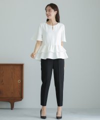 WHITE JOOLA/ホワイトジョーラ WHITE JOOLA 【暑い季節にオススメ！接触冷感＆ 洗える】パール調キーネックティアードブラウス＆センタープレス入りテーパードパンツ2点/508017922