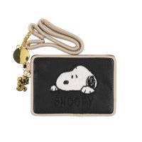 PEANUTS/ピーナッツ PEANUTS スヌーピー ふわふわ刺繍 リール付き パスケース 定期入れ/508018055