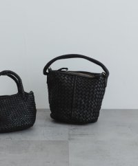 URBAN RESEARCH/メッシュ編みレザースクエアバッグ/508019015