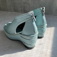 Hina Day Green/ヒナ デイ グリーン Hina Day Green 本革 日本製 厚底 カッティングデザイン オープントゥ レザーサンダル/507891196