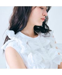 Audie a Muses/共生地リボンモチーフノースリーブブラウス/508021403