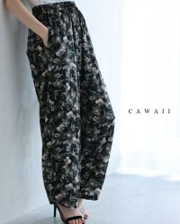 CAWAII/カワイイ CAWAII （黒）裾が絞れる2way。リラクシーな滲み花パンツ/508027519