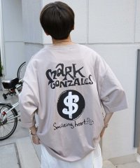 Mark Gonzales/マークゴンザレス Mark Gonzales フロント/バックプリント ワンポイント刺繍 ビックシルエットTシャツ ユニセックス/508027814