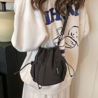 REAL STYLE/リアルスタイル REAL STYLE ショルダーバッグ メンズ レディース 軽い 小さめ 斜めがけ ポーチ 小物入れ ナイロン バケツ型 巾着 ミニ 肩掛け ア/508030744