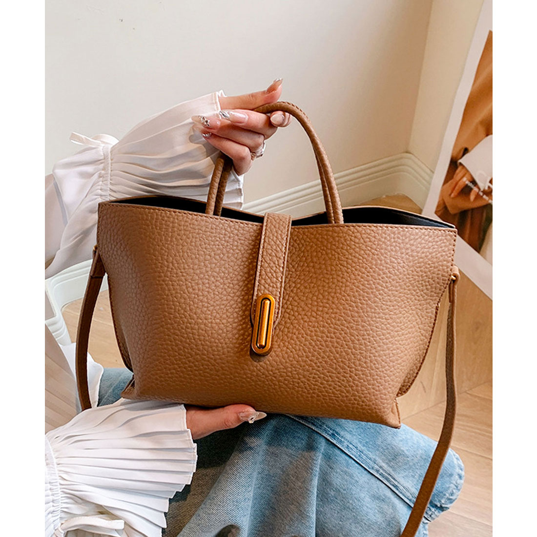 ショルダーバッグ バッグ 「NiiNa」「高品質牛革」2way ワン