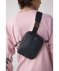 AZUL by moussy/ロゴエンボスボディバッグ/508036382