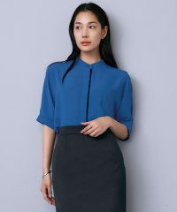 ICB（LARGE SIZE）/【人気のため新色追加・接触冷感・UVケア・速乾・洗える】BackSatinAmunzen 5分袖バンドカラーブラウス/508040112
