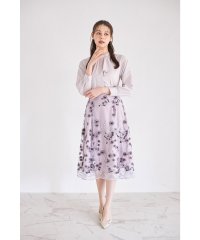 tocco closet/トッコクローゼット tocco closet きらきらスパンコール入り3Dフラワー刺繍バックレースアップフレアスカート/508046088