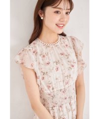 tocco closet/トッコクローゼット tocco closet リングレース付きウエストシャーリングフラワープリントワンピース/508046092