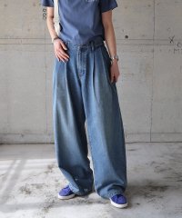 and　Me.../アンドミー andme ルーズ デニム タック ワイド パンツ/508048313