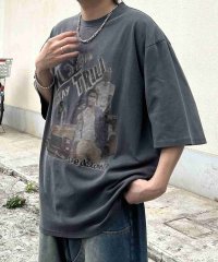 Confirm/コンファーム Confirm ヴィンテージライク ピグメント加工 アメカジ風 レトロプリント 半袖Tシャツ ユニセックス 【代引不可】/508055918