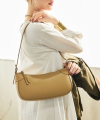 UNGRID bag/アングリッド Ungrid シンプルスムース プレートチャーム付ミドルショルダーバッグ/508075346