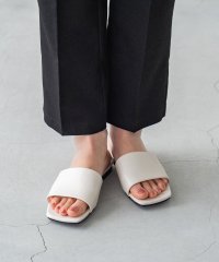 welleg/ウェレッグ welleg スクエアトゥ 大人なフラットサンダル/508076079