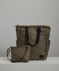 サロン　アダム　エ　ロペ/【WEB限定】ポシェット付き2WAYリュックトート［ユニセックスで使える・軽量・A4］/508078232