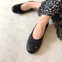 BLANC / BLEU/ブランブルー blanc/bleu 【日本製】【本革】【ゆったり4E幅】ふかふかインソール ふわふわな履き心地 コンフォートフラットリボンパンプス/508078922