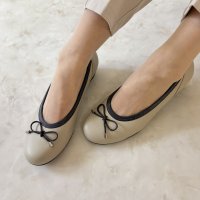 BLANC / BLEU/ブランブルー blanc/bleu 【日本製】【本革】【ゆったり4E幅】ふかふかインソール ふわふわな履き心地 コンフォートフラットリボンパンプス/508078922
