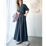 ネイビー