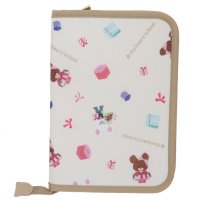 cinemacollection/シネマコレクション cinemacollection くまのがっこう 母子手帳ケース マルチポーチ プレゼントフォーミー カミオジャパン おくすり手帳 絵本キャ/508084581