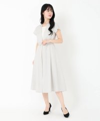 STRAWBERRY FIELDS/ストロベリーフィールズ STRAWBERRY FIELDS センタープリーツ半袖ワンピース/508091720