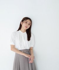 NATURAL BEAUTY BASIC/ラッフルタイブラウス/508094259