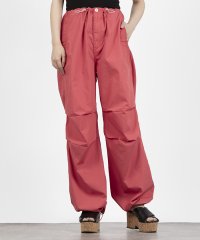 LEVI’S OUTLET/リーバイス / Levi's PARACHUTE PANT 2024 CORAL RED/508032123