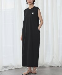 Ampirula/アンピルーラ Ampirula ワンポイントハート刺繍コクーンロングワンピース/508096953
