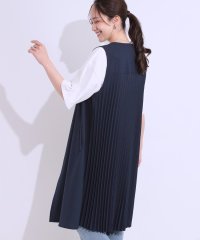 SHOO・LA・RUE/シューラルー SHOO・LA・RUE スタイルの要になる バックプリーツジレ/508099954
