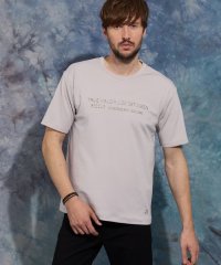 HIDEAWAYS NICOLE/メタルジェルプリント半袖Tシャツ/508036279
