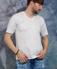 HIDEAWAYS NICOLE/パイソン柄プリントVネック半袖Ｔシャツ/508036281