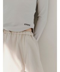 emmi yoga/サステナレッチデザインプルオーバー/508101614