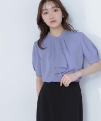 NATURAL BEAUTY BASIC/ラッフルタイブラウス/508094259