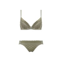 AMO'S STYLE by Triumph/アモスタイル バイ トリンプ AMOSTYLE BY Triumph 夢みるブラ ノンワイヤー ブラ＆ショーツセット デイジーシャワー 1260ー2 モスグリー/508110792