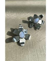 marjour/マージュール marjour [TITANIUM POST]FLOWER PIERCE/508119002