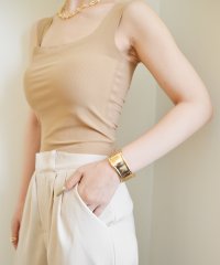 styiro/スタイロ styiro ニッケルフリー エッジワイドメタルバングル/508120568