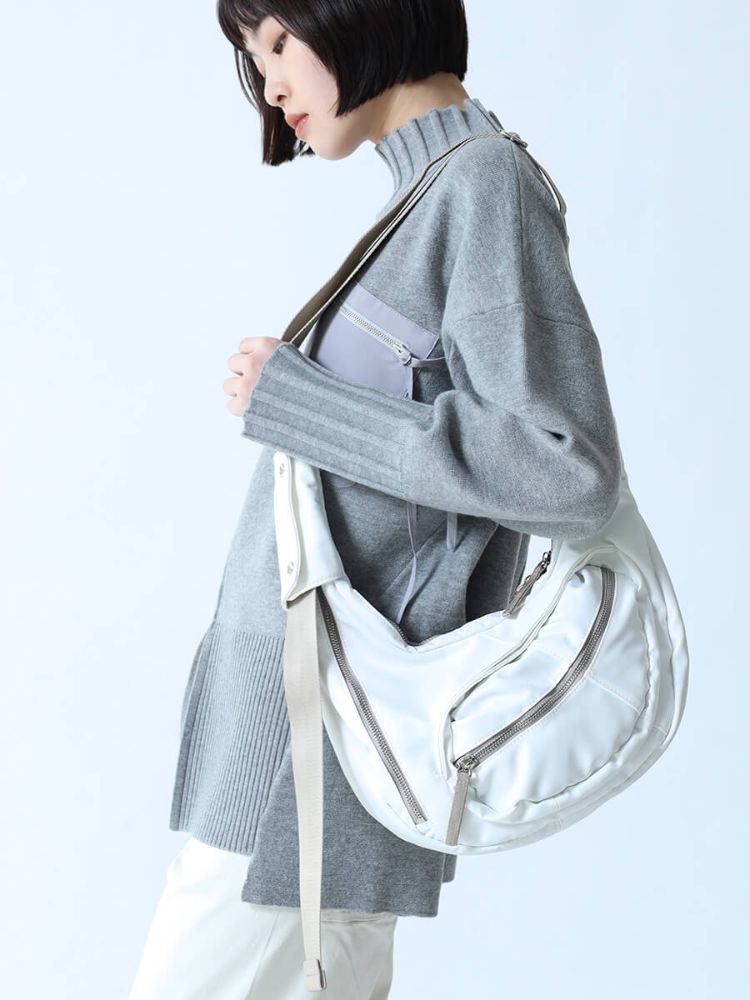 ヤマダヤ　ヌエール　23.5 nouerのショルダーバッグの商品一覧｜ファッション通販の