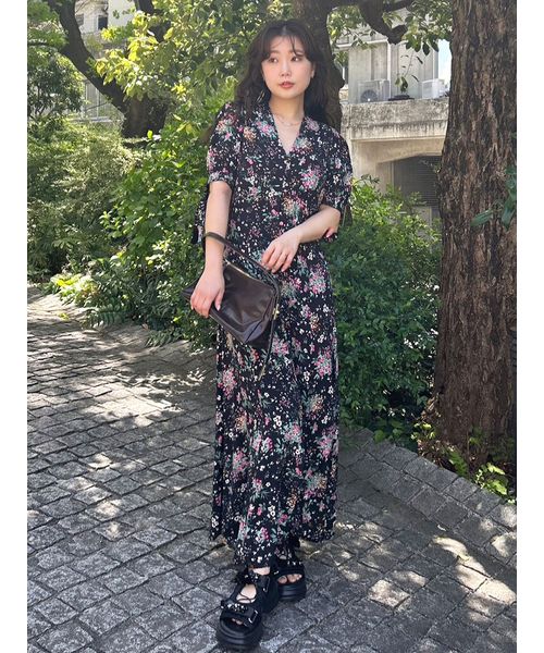 リリーブラウン　オケージョンワンピース　新品未使用 LILY BROWN SALE40%OFF リリー ブラウン ワンピース 24秋冬