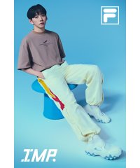 FILA（Casual Men）/【IMP. 基俊介さん着用】S/Sプリント Tシャツ / ブラウン/508127018
