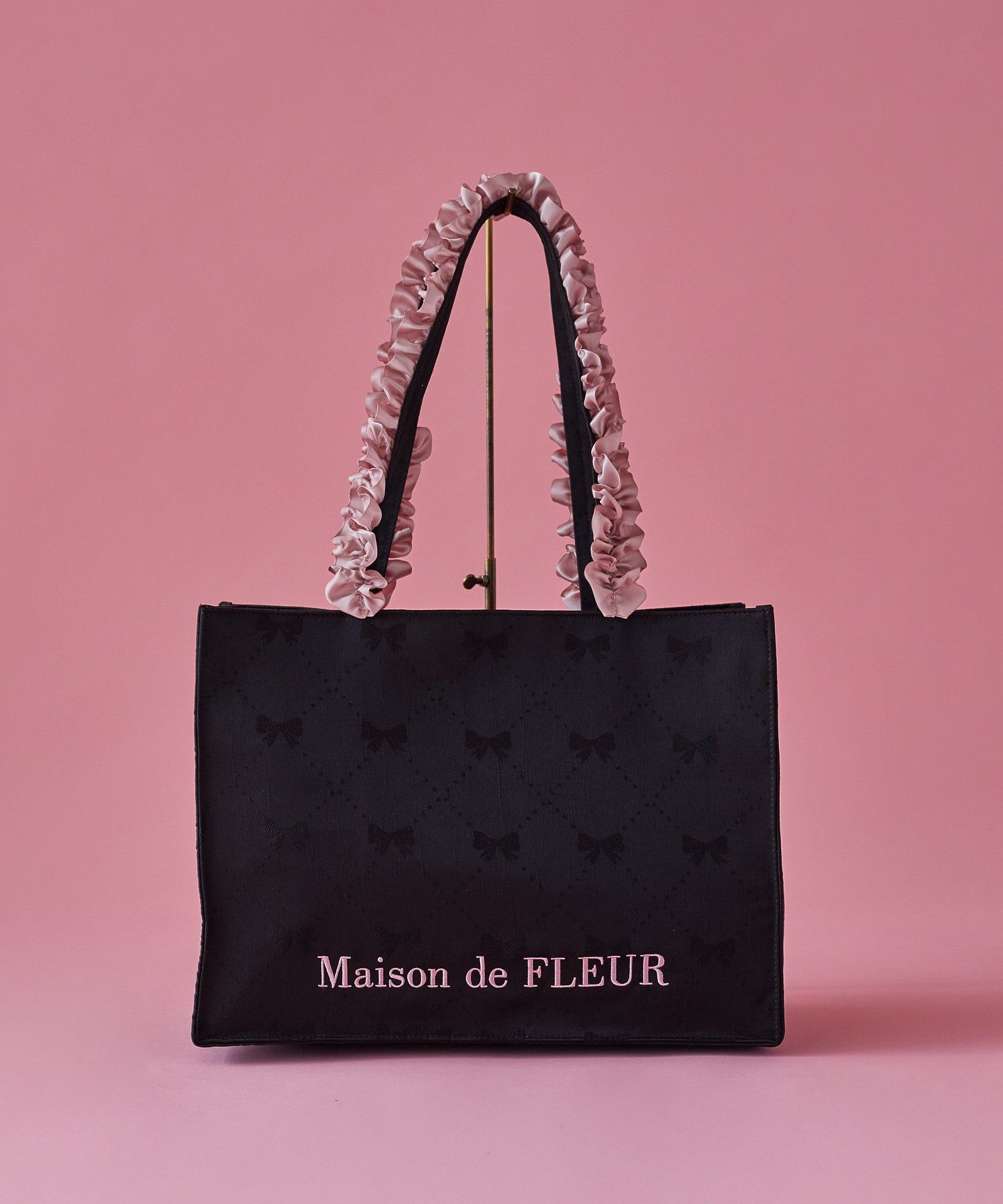 メゾン ド フルール Maison de FLEUR リボン柄ジャカード
