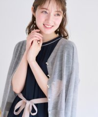 Couture Brooch/【上品な透け感・通勤】ダブルパール調釦シアーカーディガン/508135190