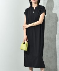 INTERPLANET/インタープラネット INTERPLANET キーネックパール付サイドスリットワンピース/508138993