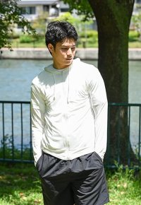 auni/アウニイ auni 接触冷感 Q－MAX メンズ ラッシュガード 軽量 速乾 UPF50+ UVカット 長袖 指穴付き M～3L 8213/508144098