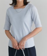 ブルー