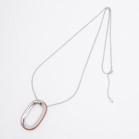AGATHA PARIS/アガタ パリ AGATHA PARIS セブンティーズロングネックレス、メタル＆レザービッグペンダント、ブラック／ゴールド/508145774